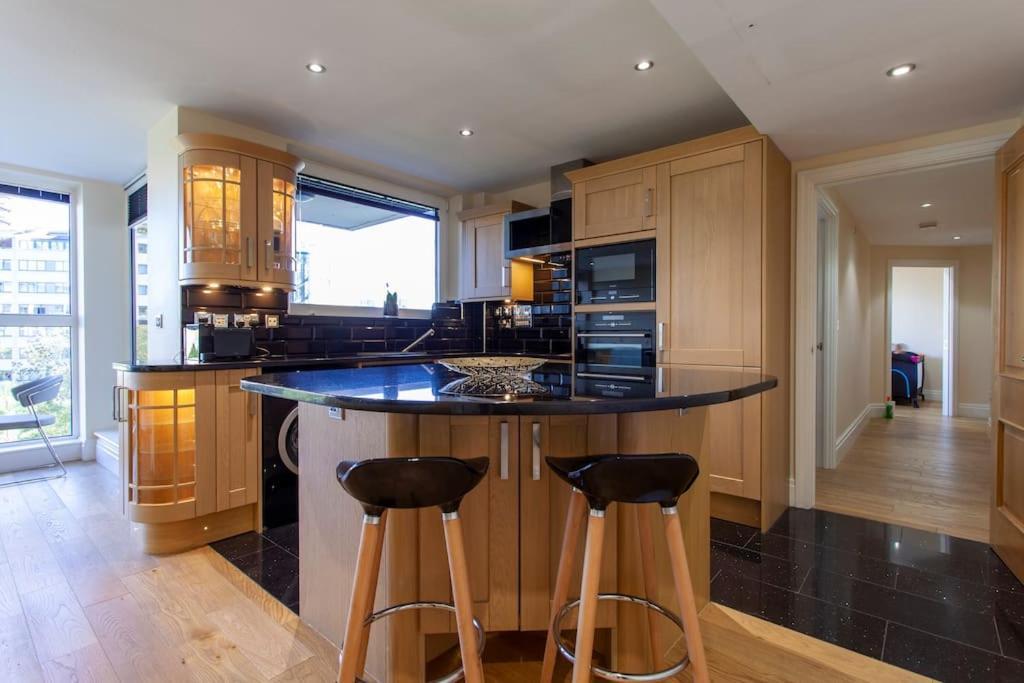 Thames View Apartment, Imperial Wharf London Ngoại thất bức ảnh