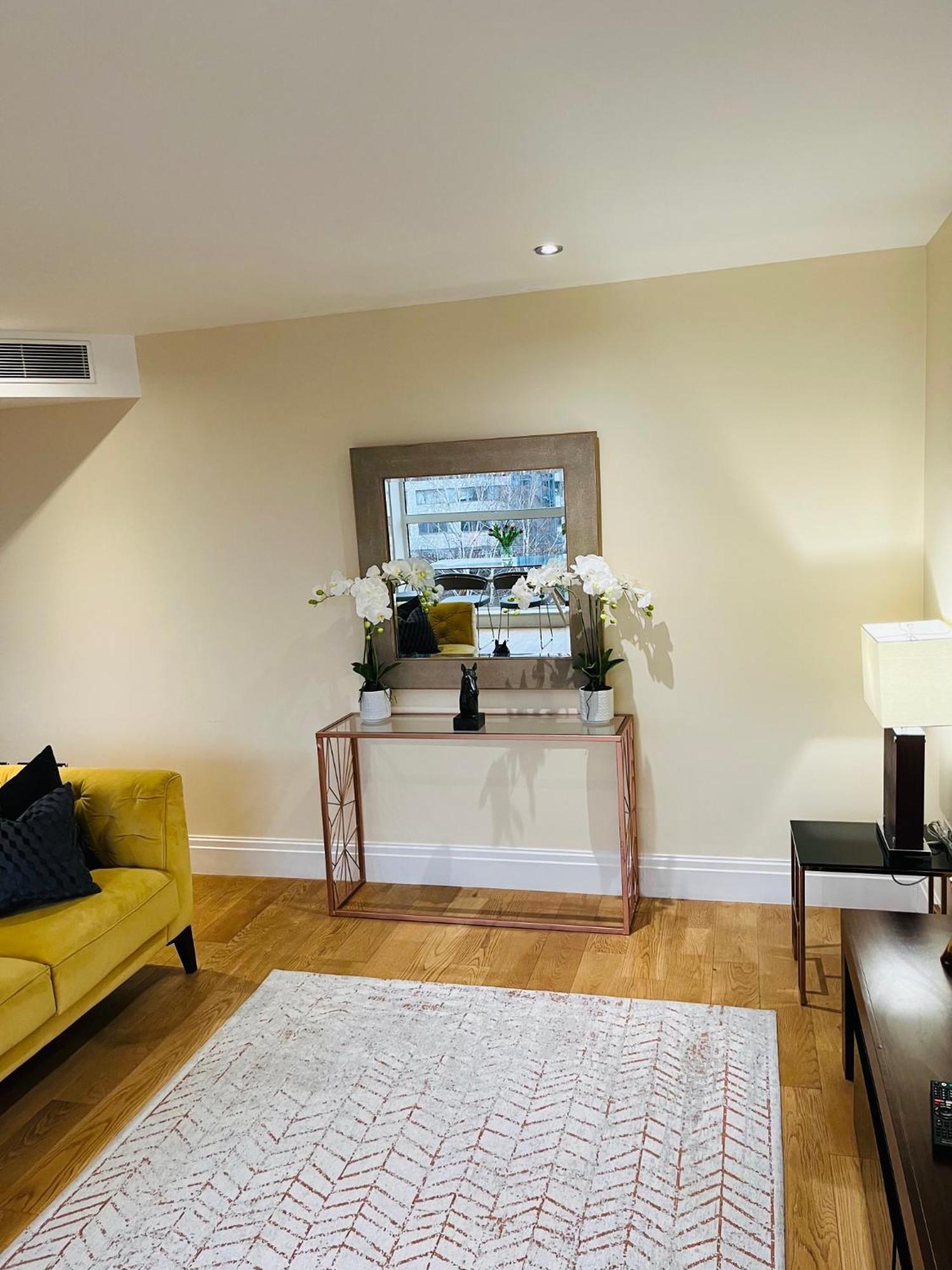 Thames View Apartment, Imperial Wharf London Ngoại thất bức ảnh